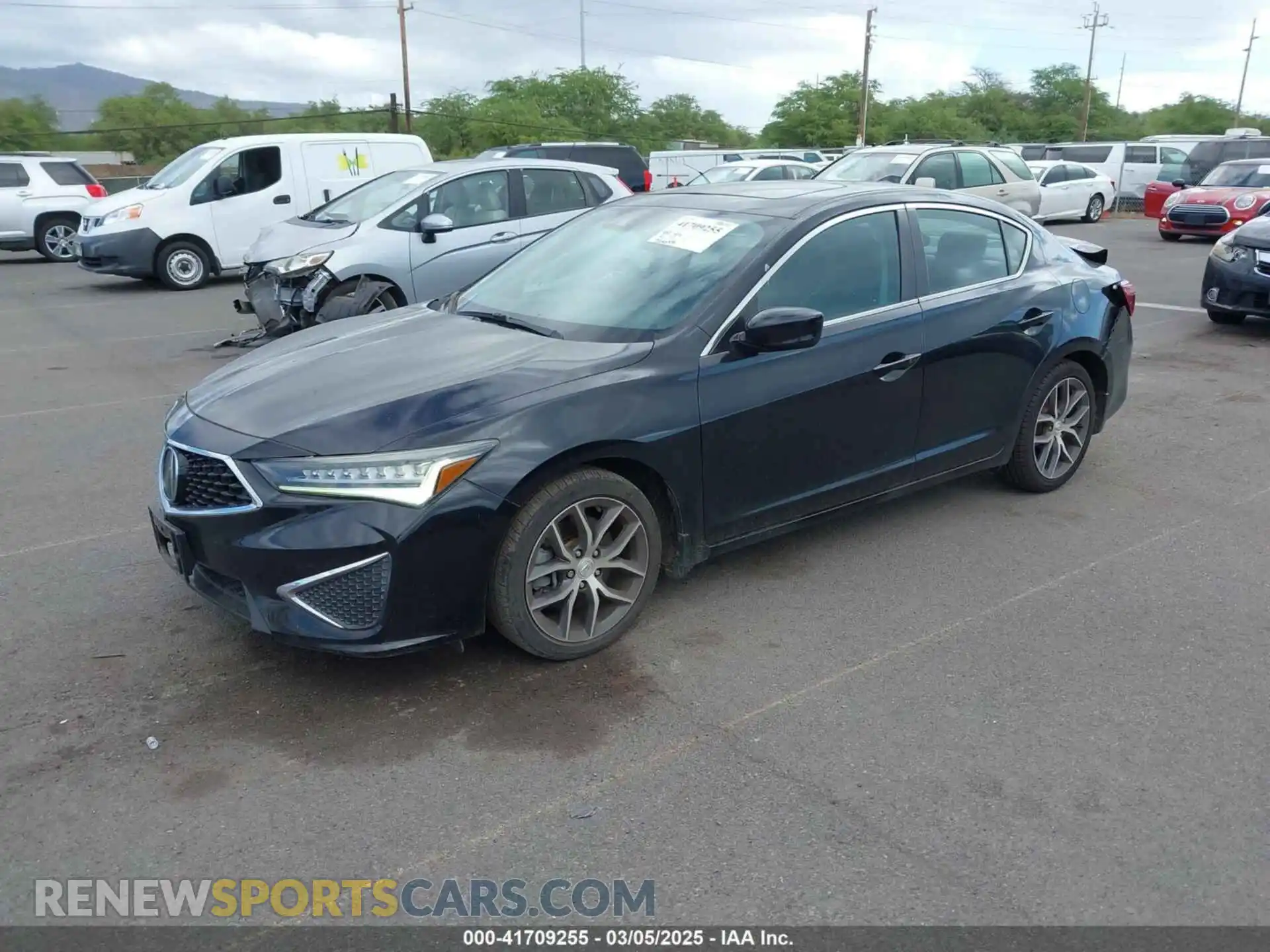 2 Фотография поврежденного автомобиля 19UDE2F78LA007717 ACURA ILX 2020