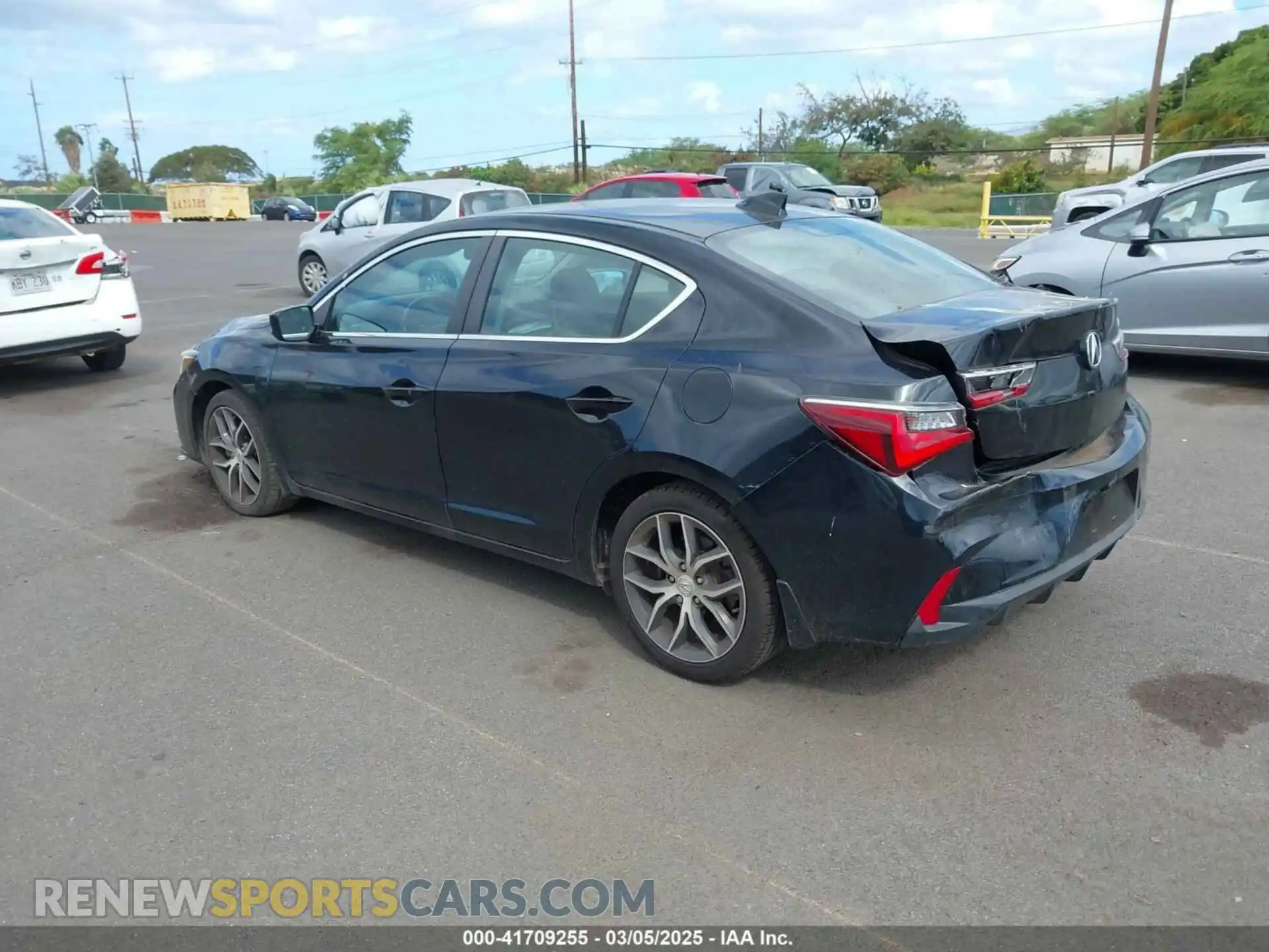3 Фотография поврежденного автомобиля 19UDE2F78LA007717 ACURA ILX 2020