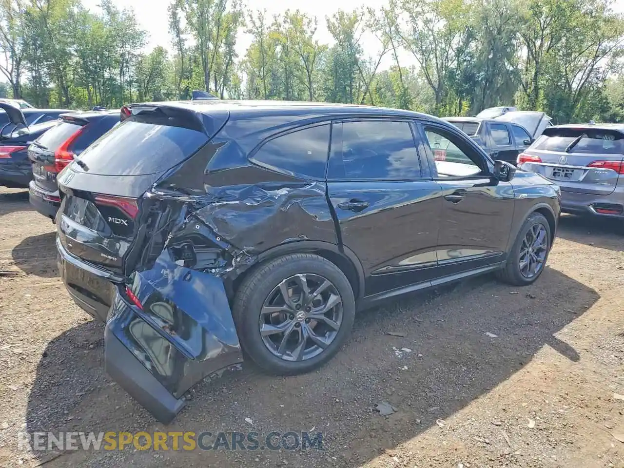 3 Photograph of a damaged car 5J8YE1H08PL042196 ACURA MDX 2023