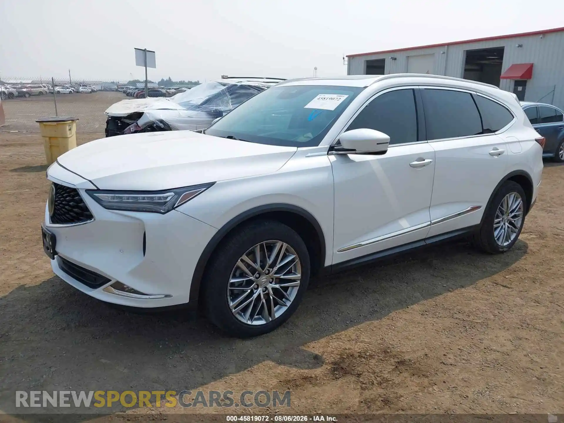 2 fotografías del automóvil dañado 5J8YE1H86RL012493 ACURA MDX 2024