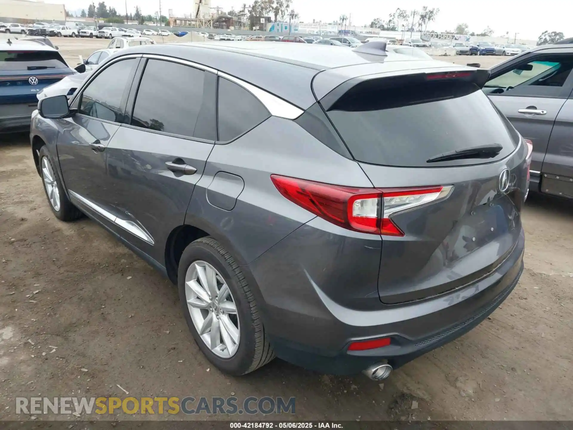 3 fotografías del automóvil dañado 5J8TC1H39KL000073 ACURA RDX 2019
