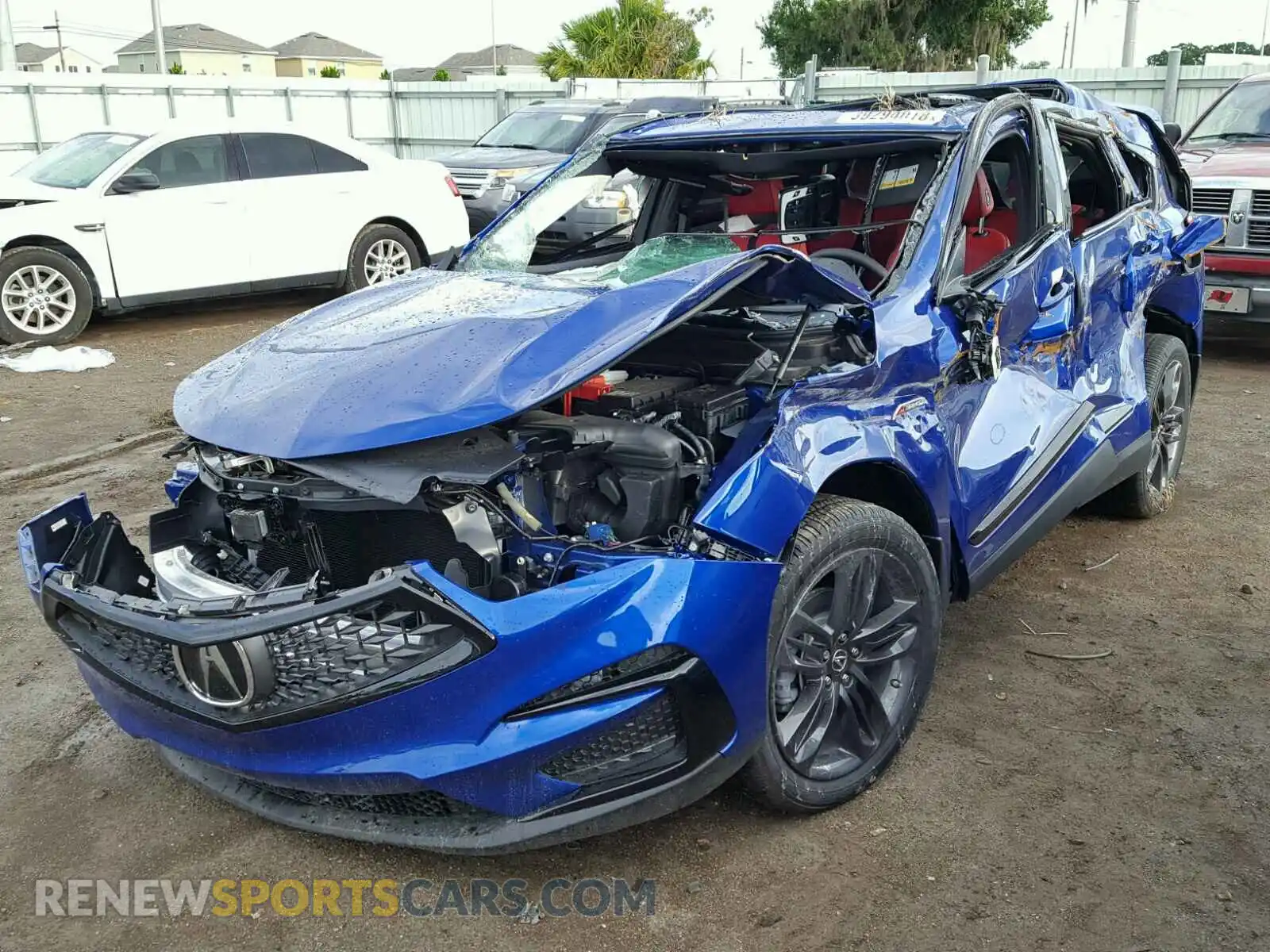 2 fotografías del automóvil dañado 5J8TC1H61KL001163 ACURA RDX 2019