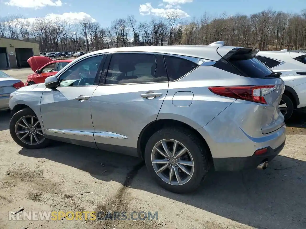 2 fotografías del automóvil dañado 5J8TC2H5XKL009453 ACURA RDX 2019