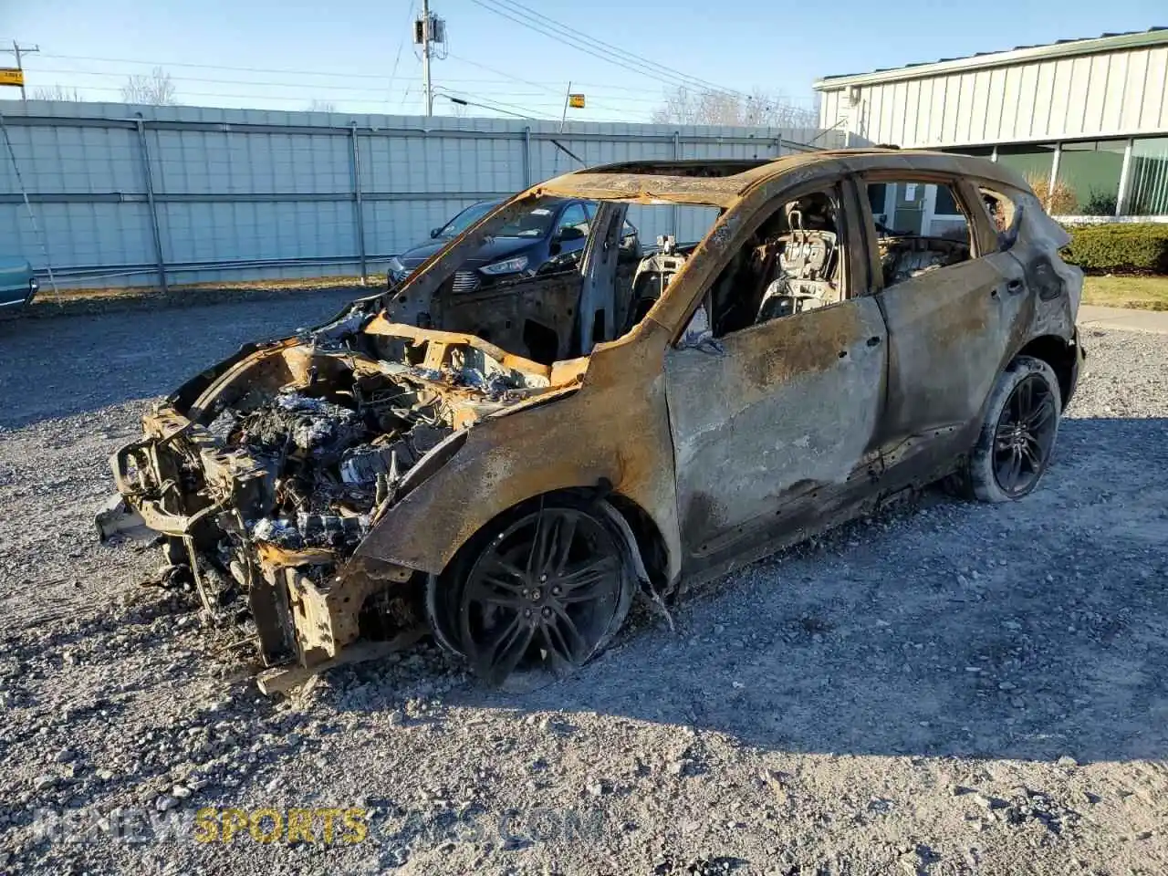 1 Photograph of a damaged car 5J8TC2H68KL028477 ACURA RDX 2019