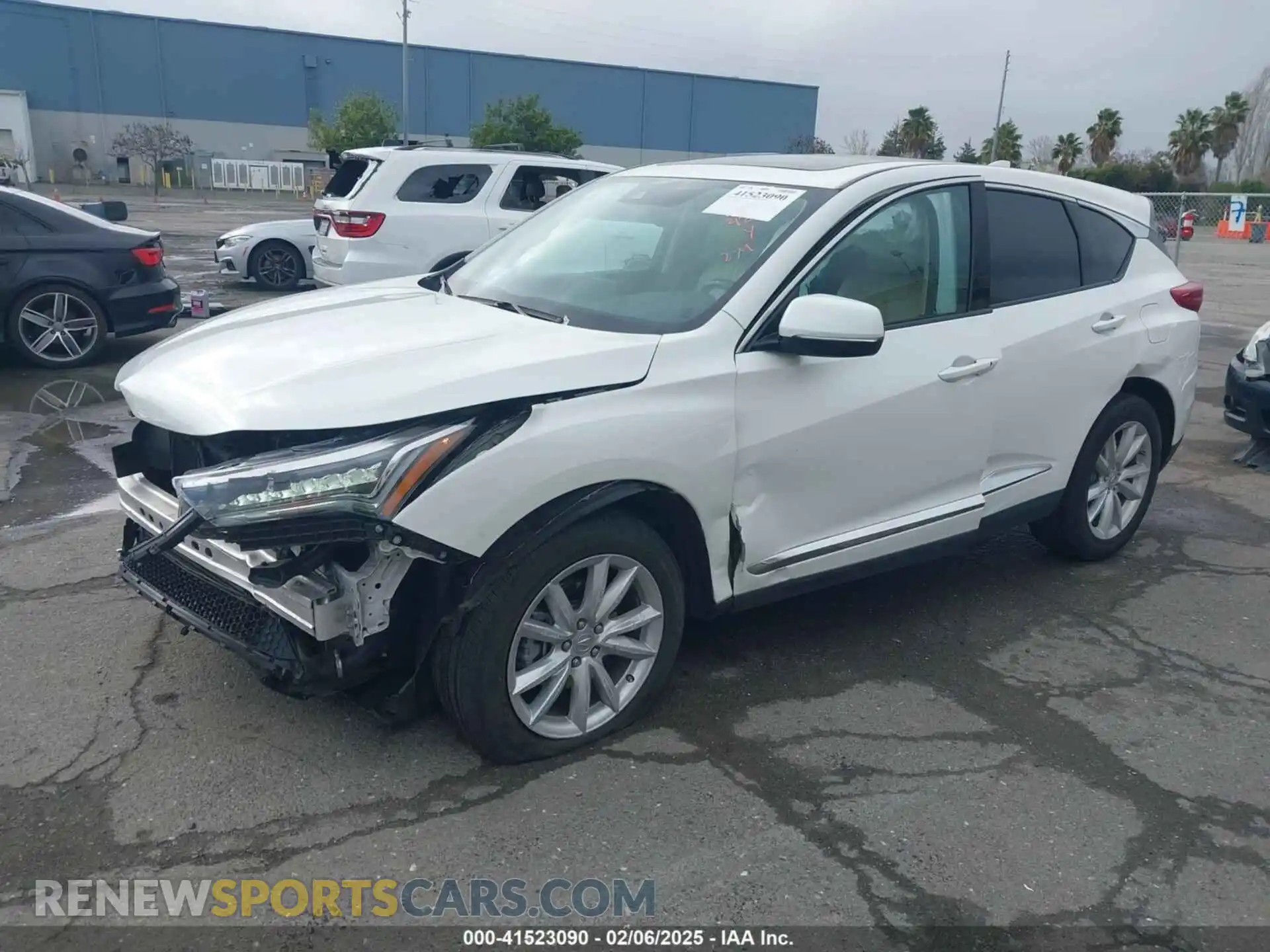 2 fotografías del automóvil dañado 5J8TC1H31LL010095 ACURA RDX 2020