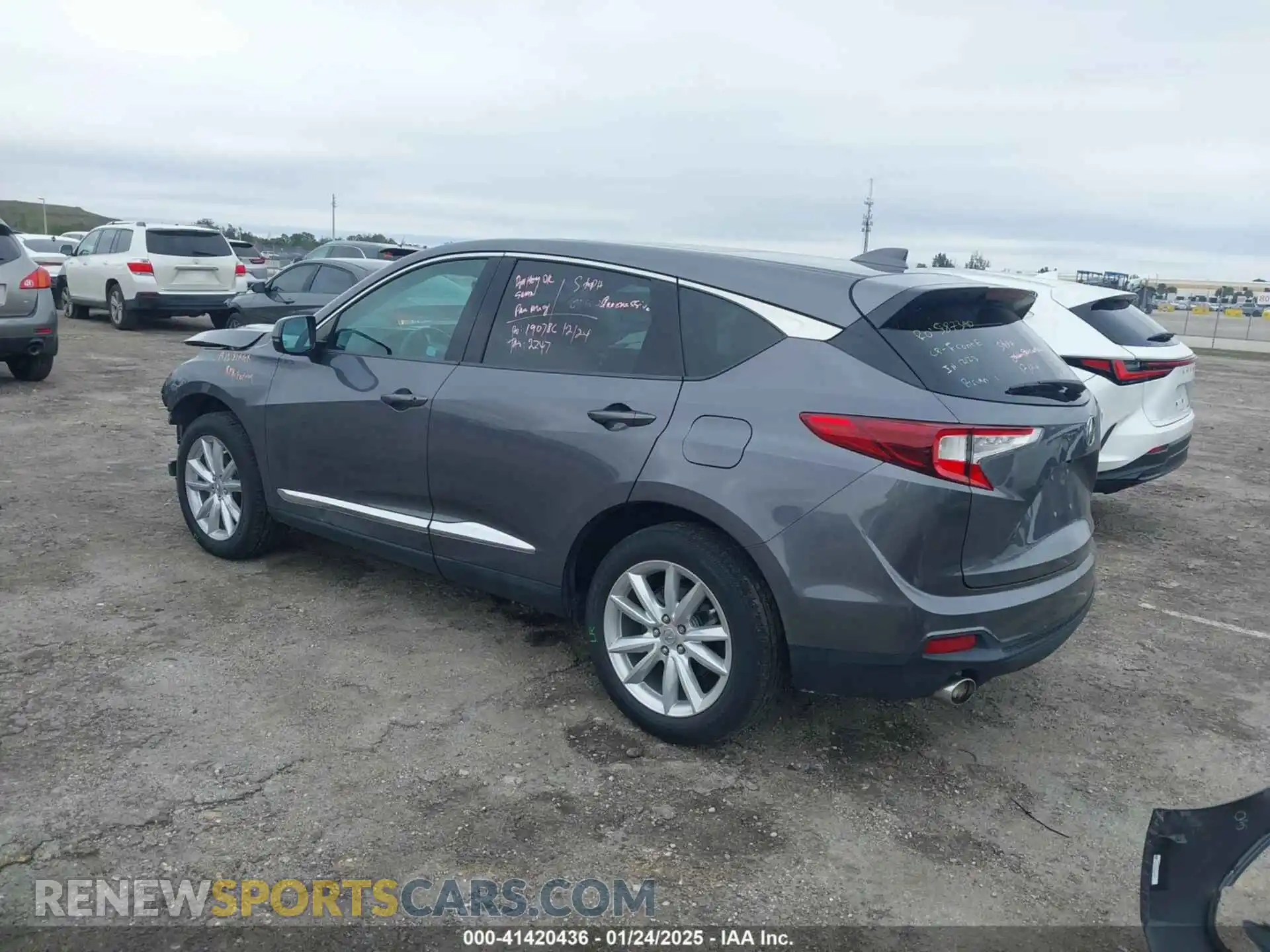 3 Photograph of a damaged car 5J8TC1H39LL006957 ACURA RDX 2020