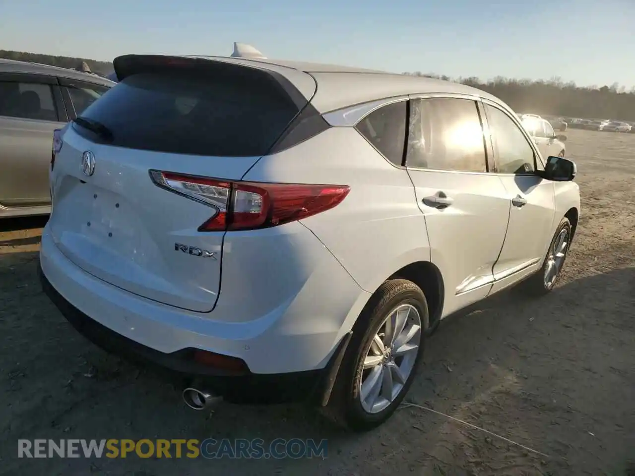 3 Photograph of a damaged car 5J8TC1H56LL006187 ACURA RDX 2020