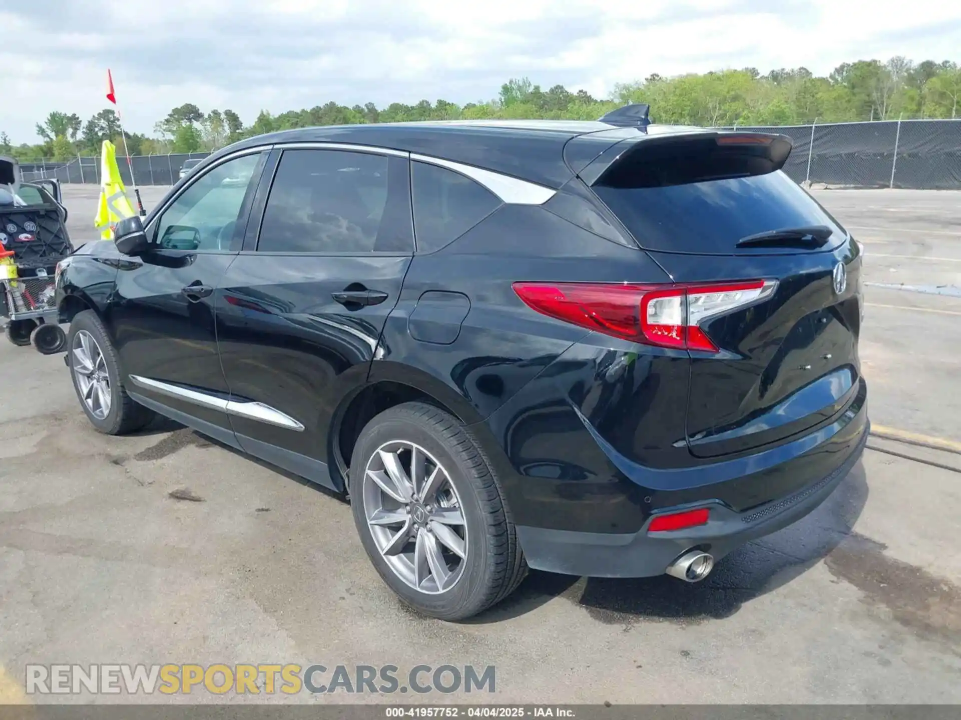 3 Photograph of a damaged car 5J8TC1H57LL002097 ACURA RDX 2020