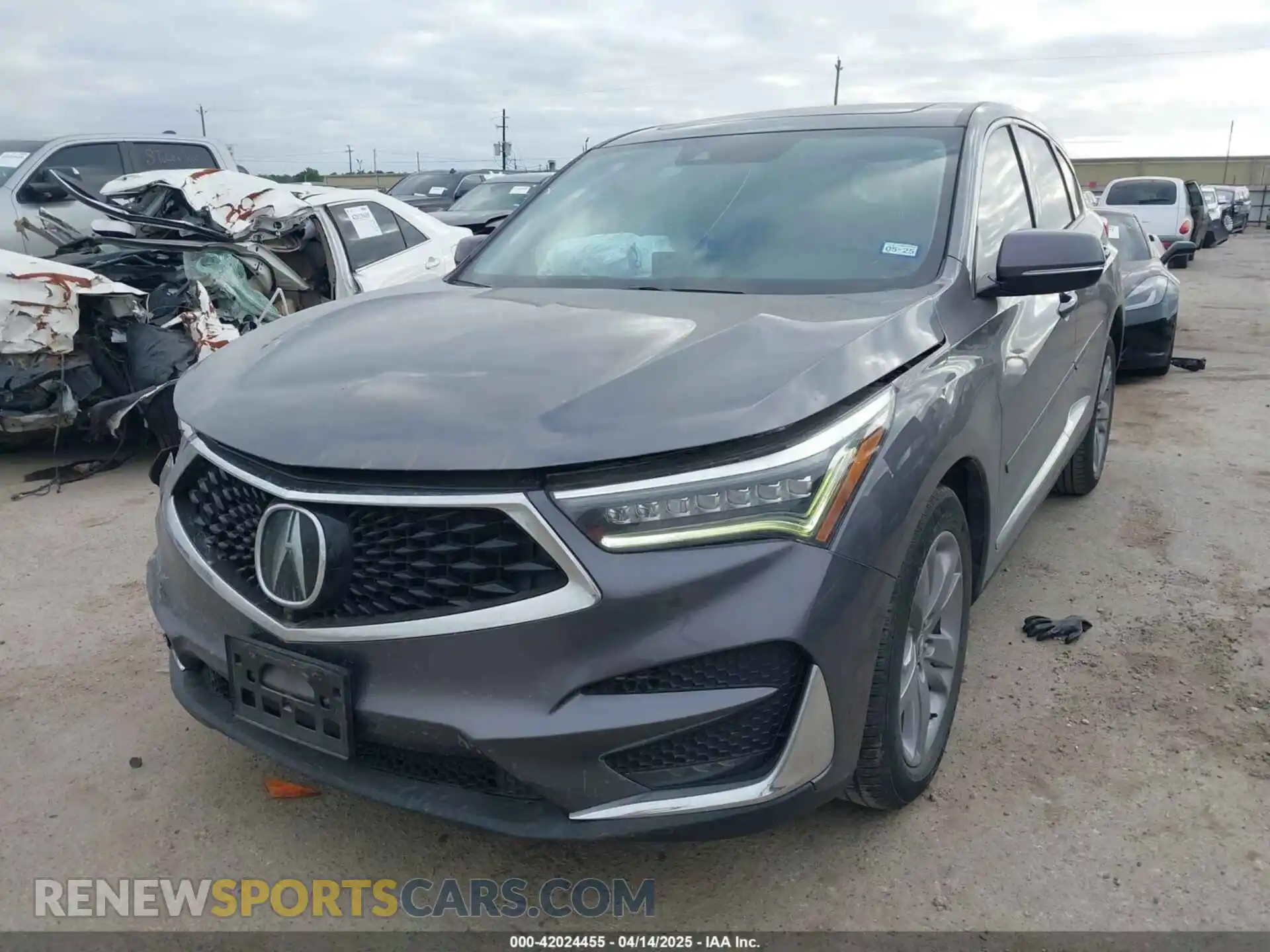 2 Photograph of a damaged car 5J8TC1H75LL003105 ACURA RDX 2020