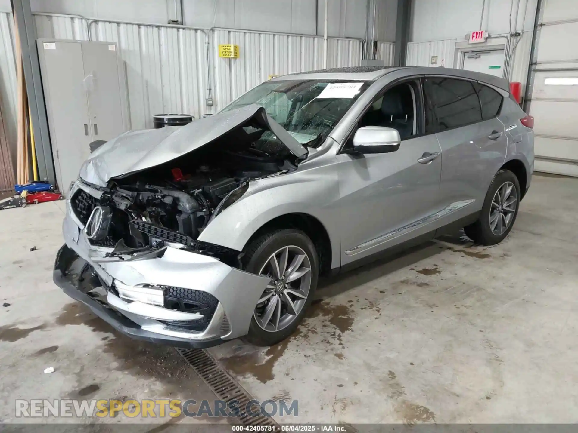 2 Photograph of a damaged car 5J8TC2H52LL019508 ACURA RDX 2020