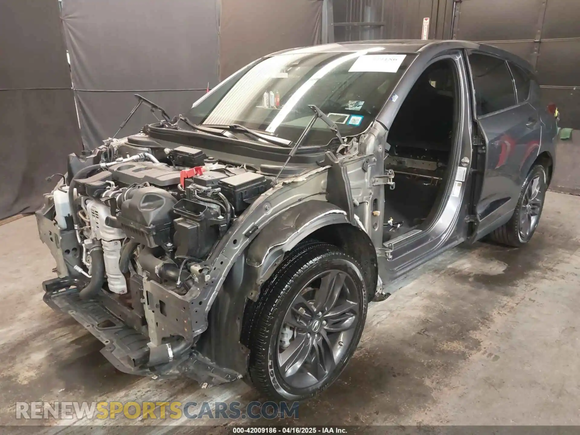 2 Photograph of a damaged car 5J8TC2H65LL025487 ACURA RDX 2020