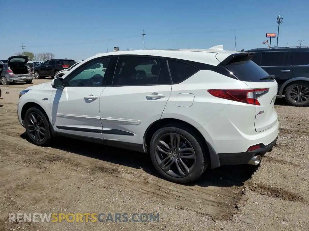 2 Photograph of a damaged car 5J8TC2H68LL029033 ACURA RDX 2020