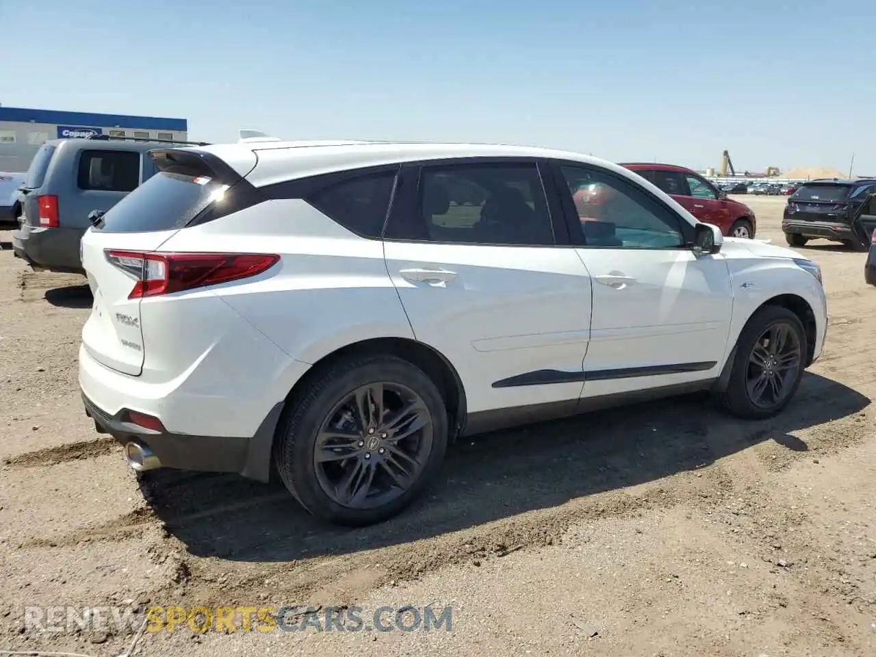 3 Photograph of a damaged car 5J8TC2H68LL029033 ACURA RDX 2020