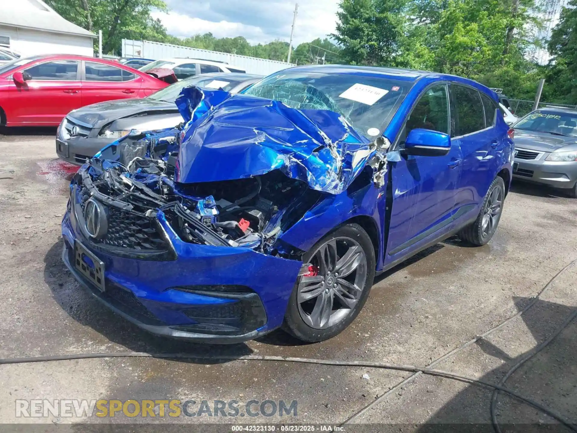 2 Photograph of a damaged car 5J8TC2H68LL037763 ACURA RDX 2020