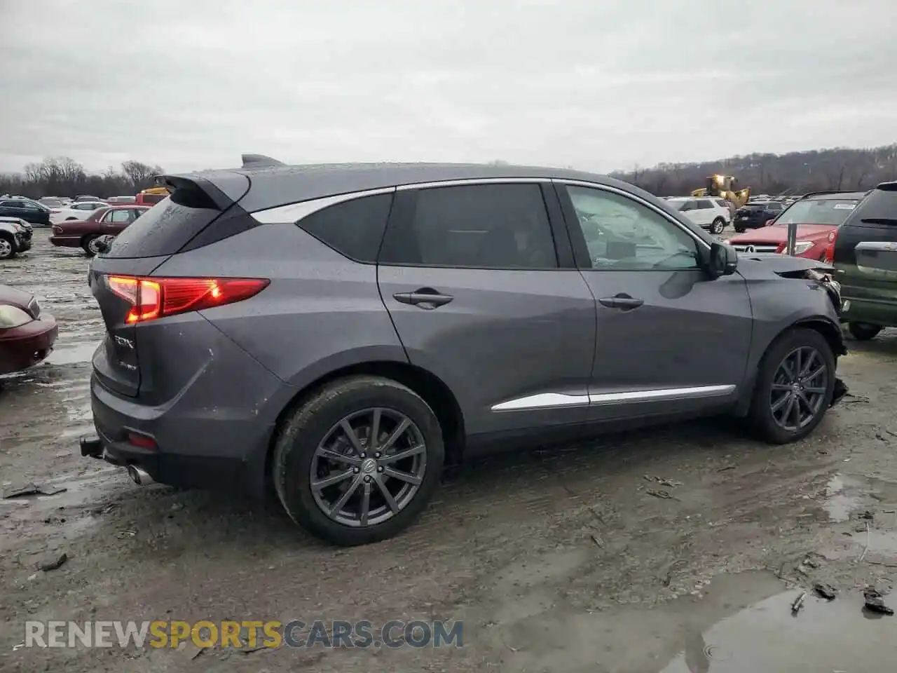 3 Photograph of a damaged car 5J8TC2H72LL022037 ACURA RDX 2020