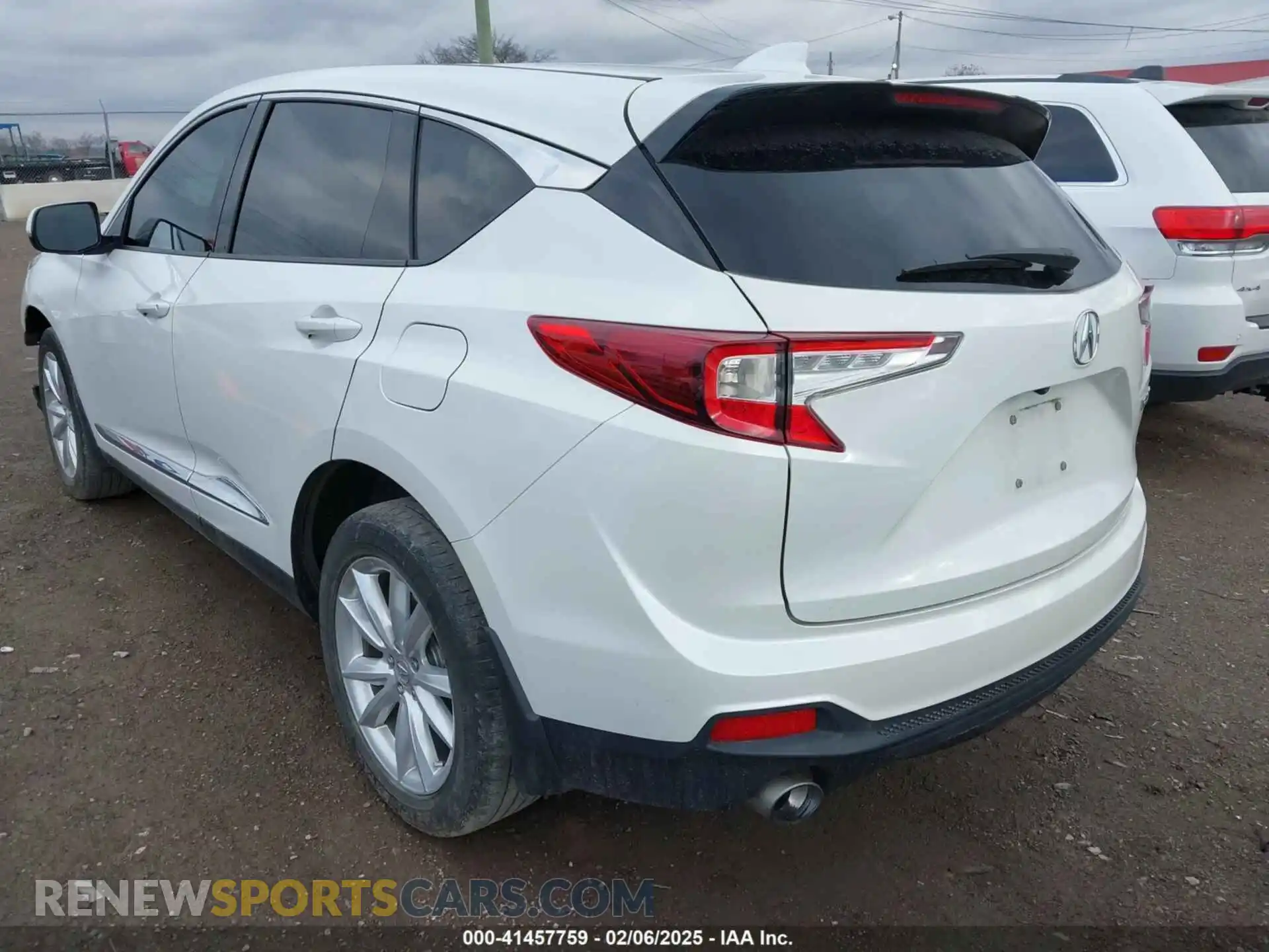 3 Photograph of a damaged car 5J8TC1H33ML005921 ACURA RDX 2021