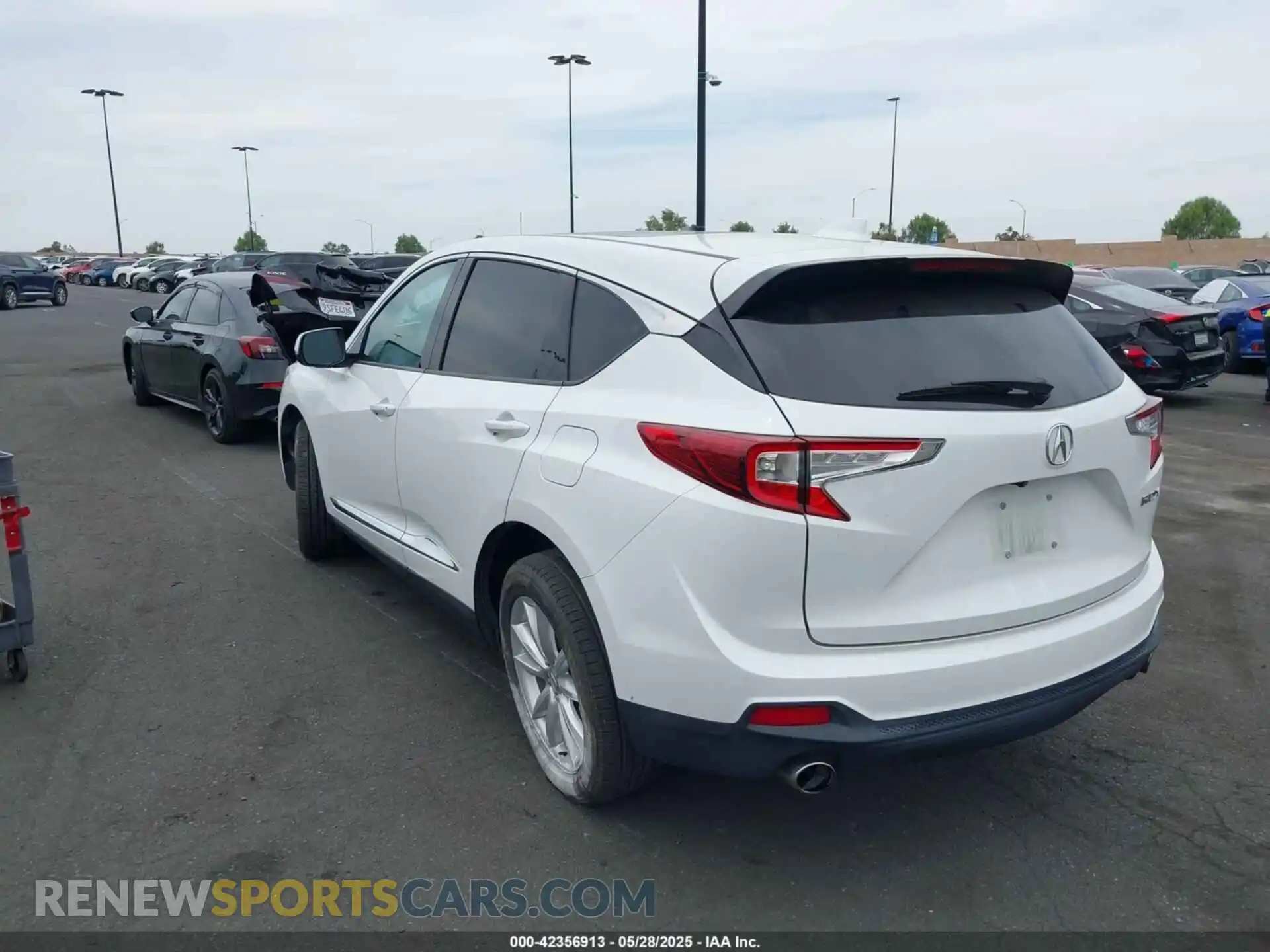 3 Photograph of a damaged car 5J8TC1H37ML003752 ACURA RDX 2021