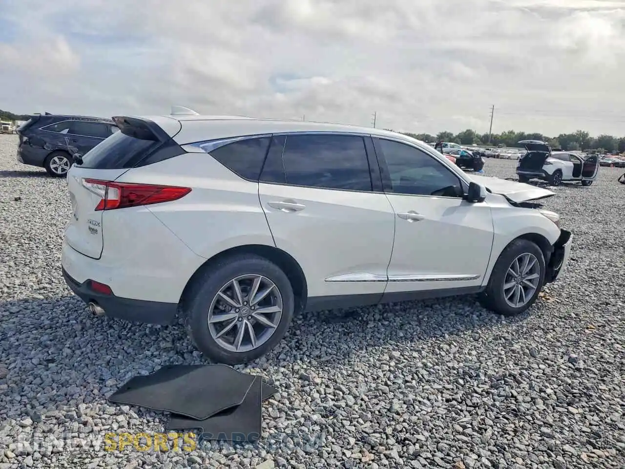 3 fotografías del automóvil dañado 5J8TC1H52ML005054 ACURA RDX 2021