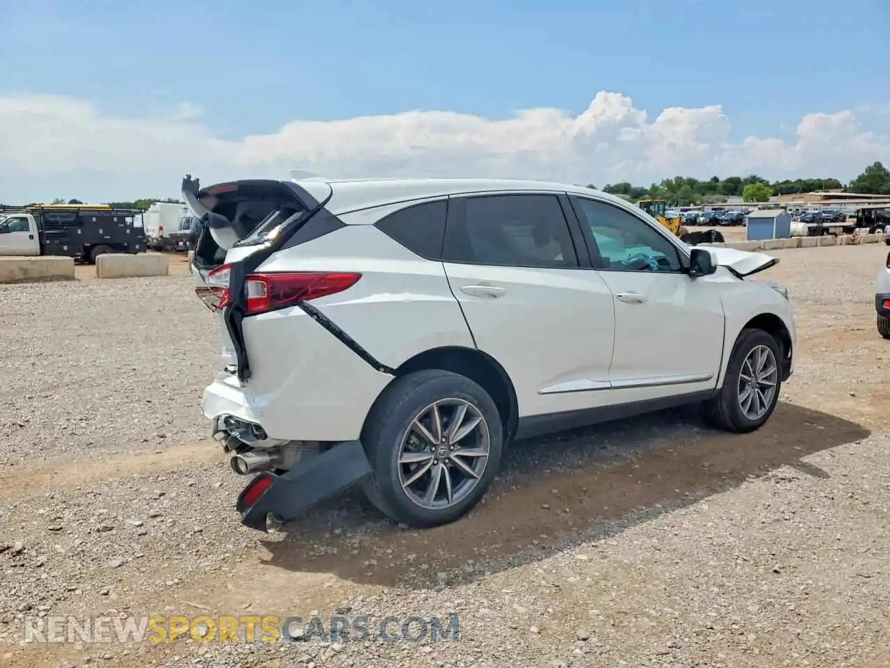3 fotografías del automóvil dañado 5J8TC1H53ML014801 ACURA RDX 2021