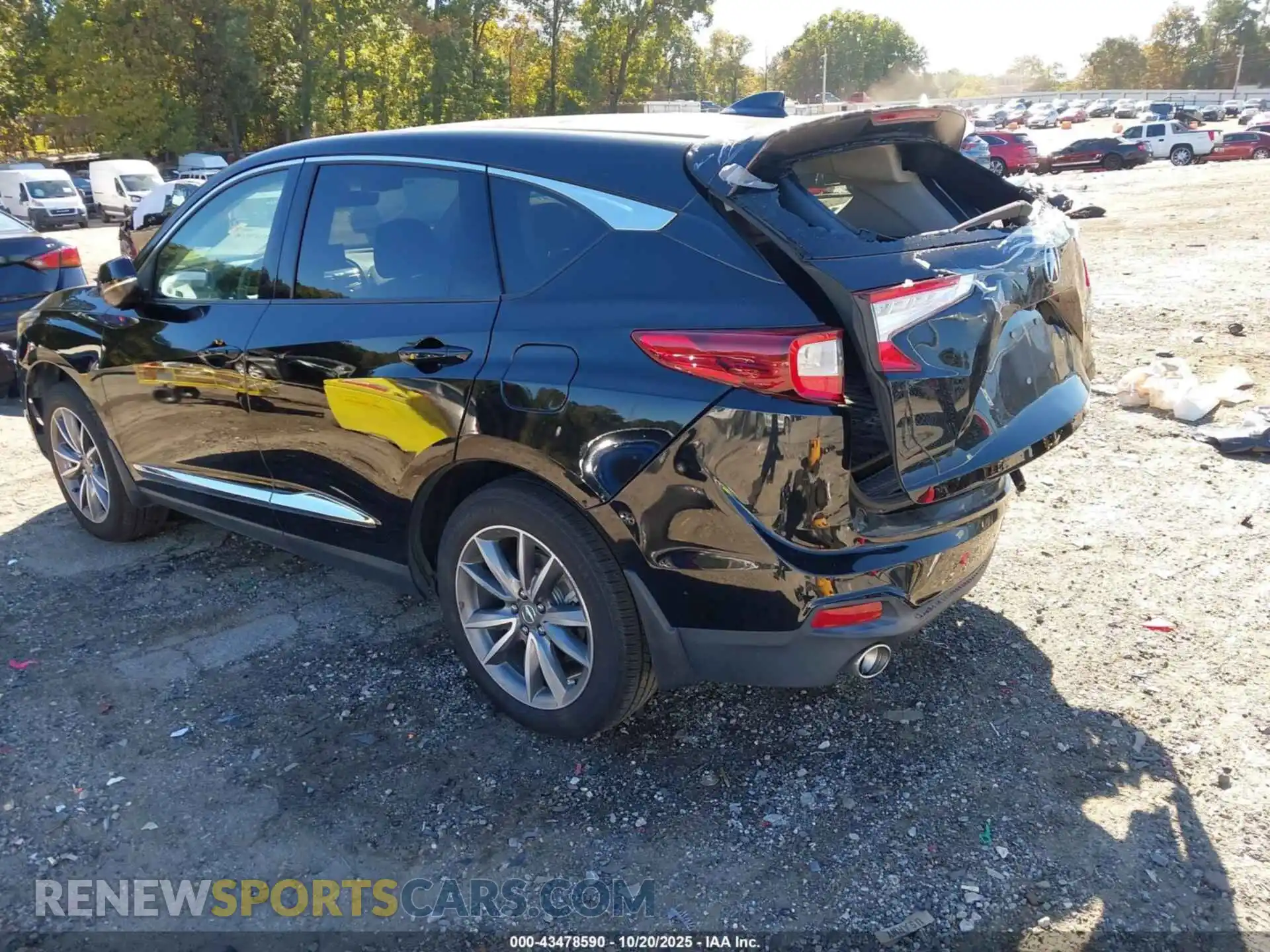 3 Photograph of a damaged car 5J8TC1H53ML020470 ACURA RDX 2021