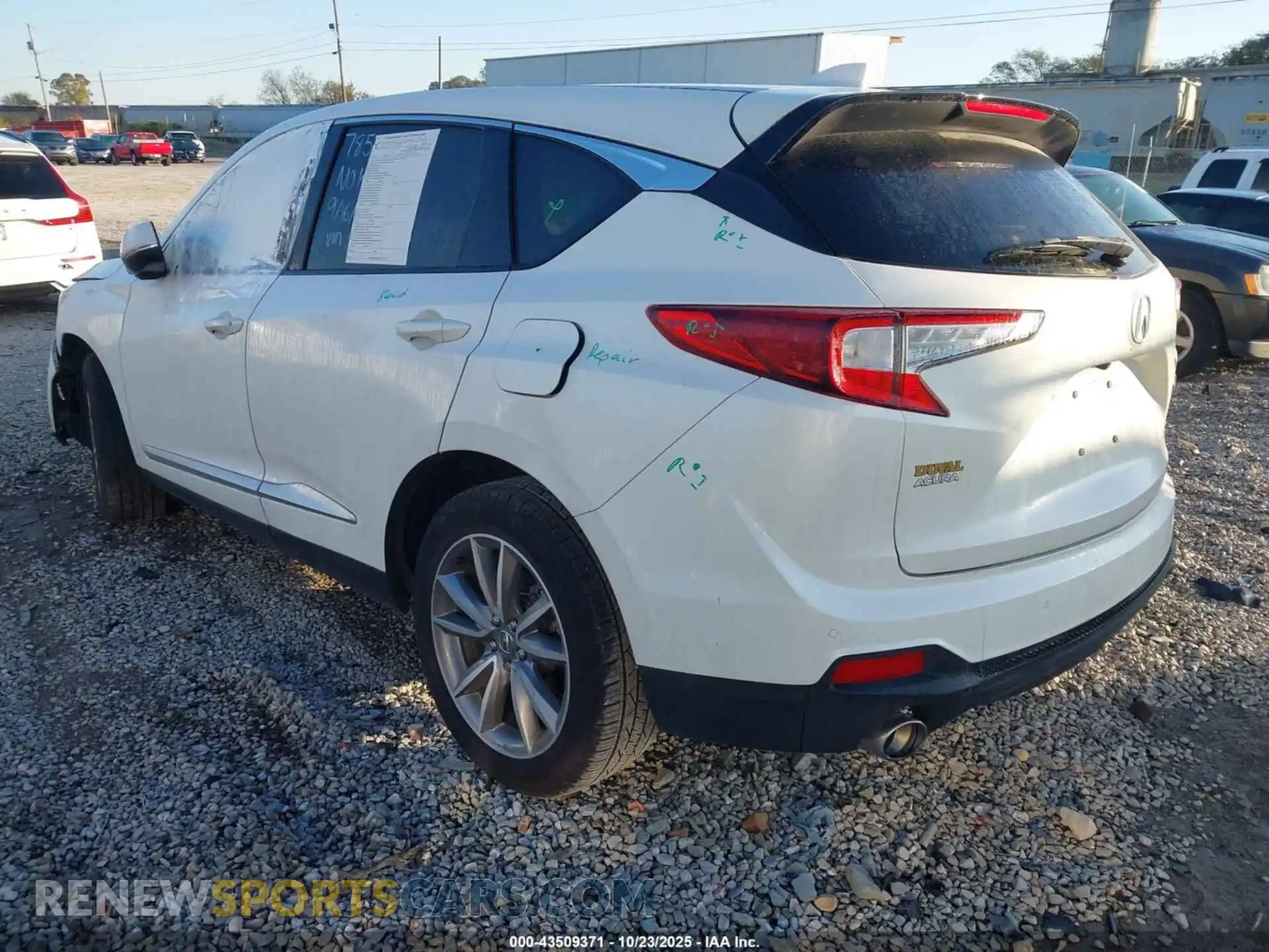 3 Photograph of a damaged car 5J8TC1H58ML005057 ACURA RDX 2021