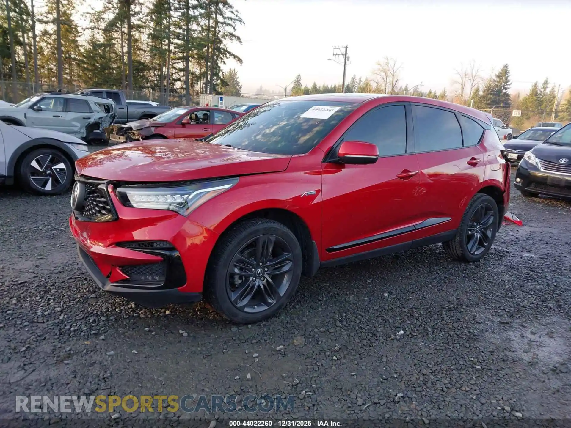 2 fotografías del automóvil dañado 5J8TC1H64ML000592 ACURA RDX 2021