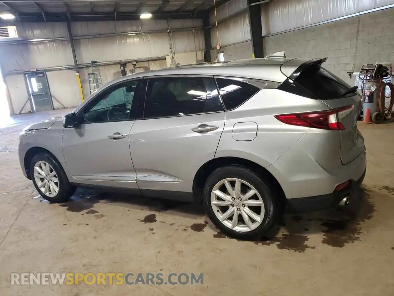 2 Photograph of a damaged car 5J8TC2H31ML010072 ACURA RDX 2021