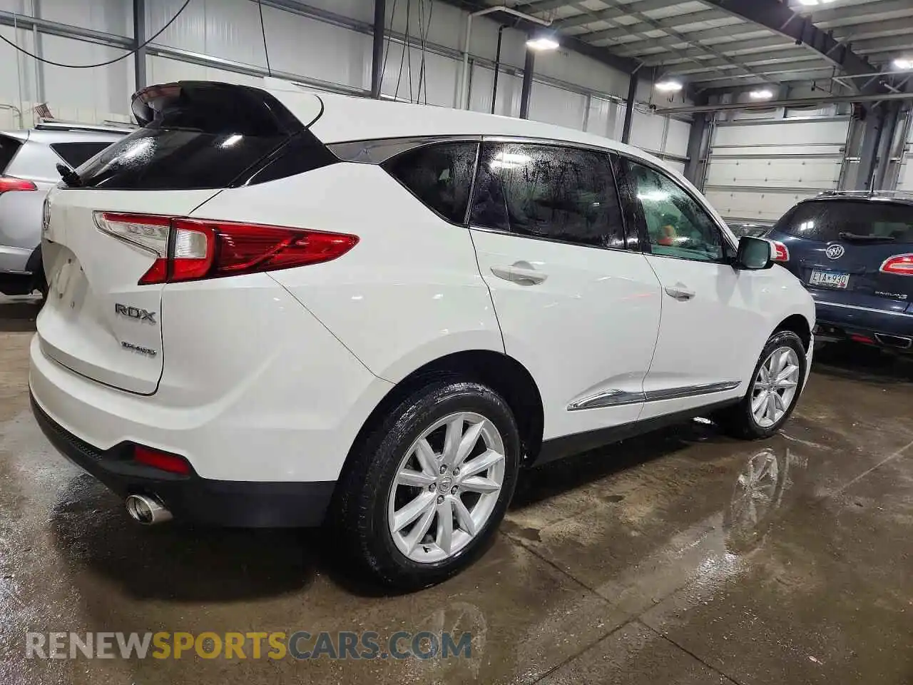 3 Photograph of a damaged car 5J8TC2H33ML012275 ACURA RDX 2021
