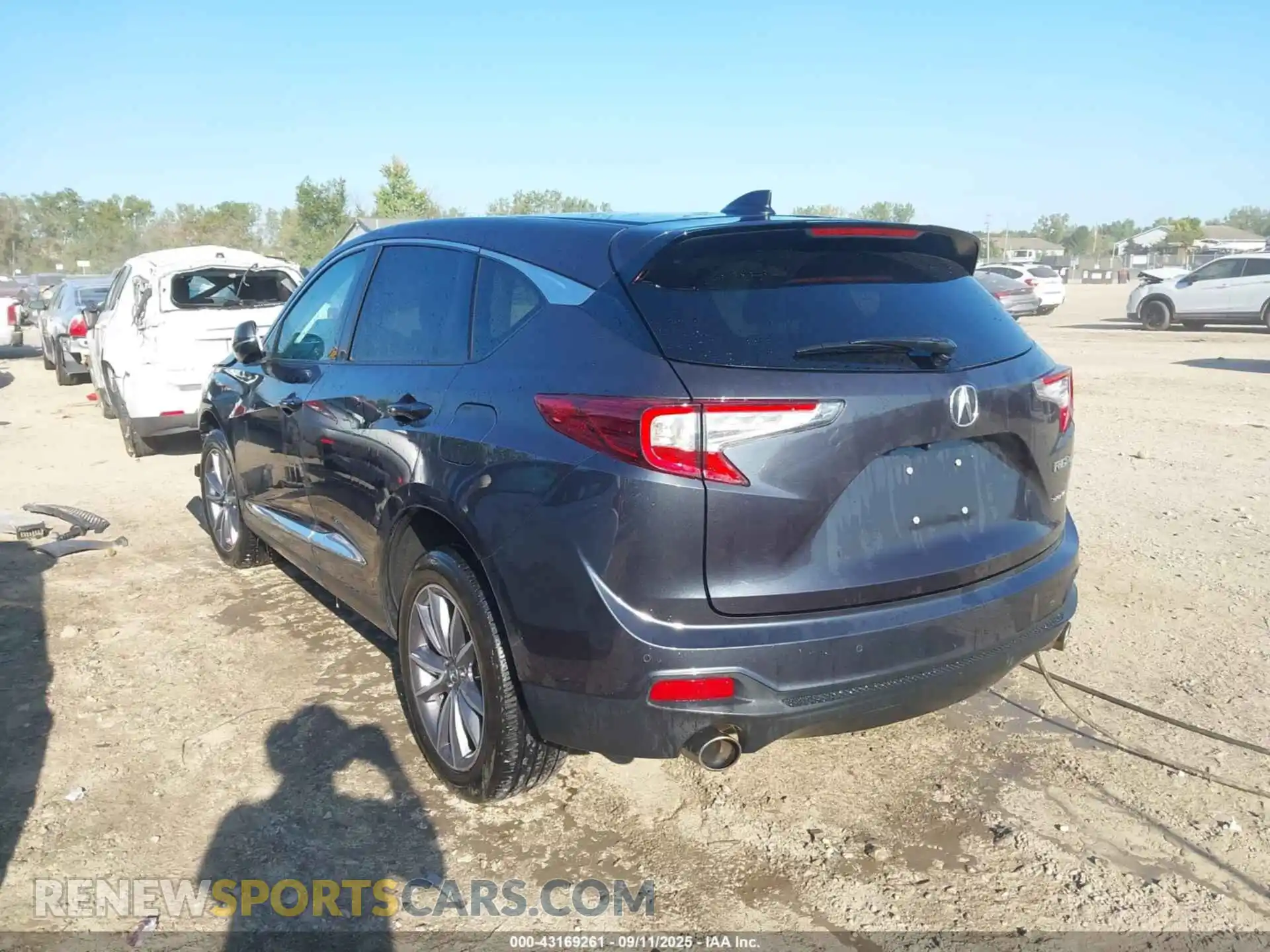 3 Photograph of a damaged car 5J8TC2H50ML012171 ACURA RDX 2021