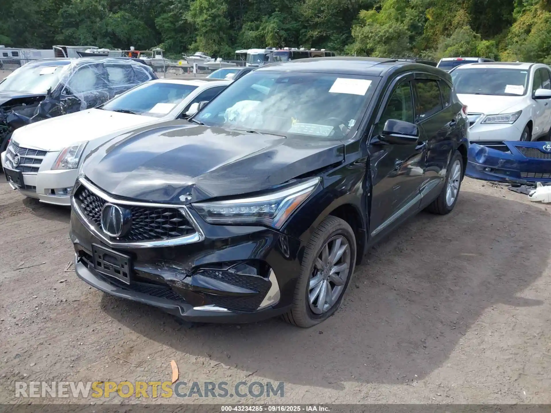 2 Photograph of a damaged car 5J8TC2H52ML808114 ACURA RDX 2021