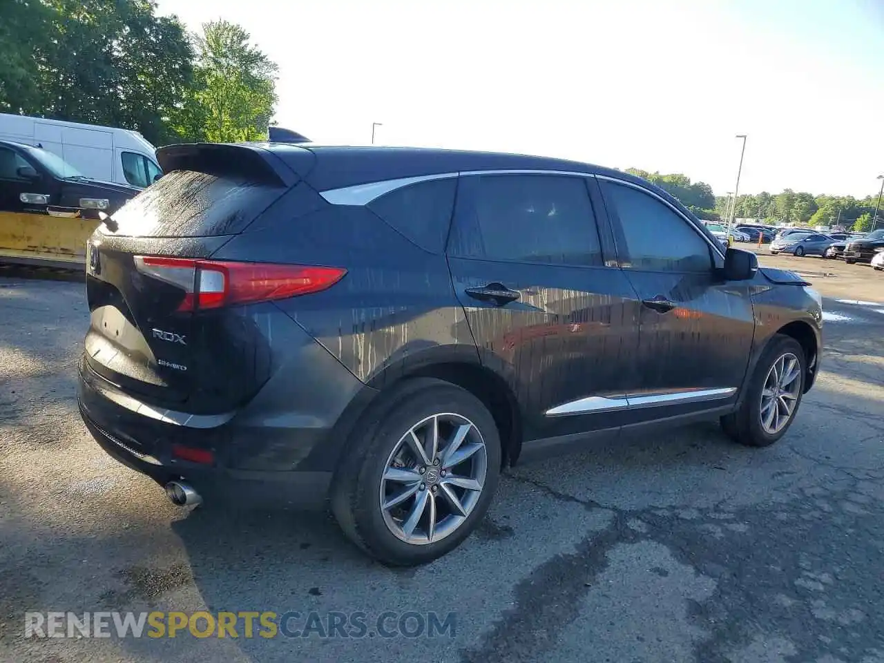 3 Photograph of a damaged car 5J8TC2H54ML016546 ACURA RDX 2021