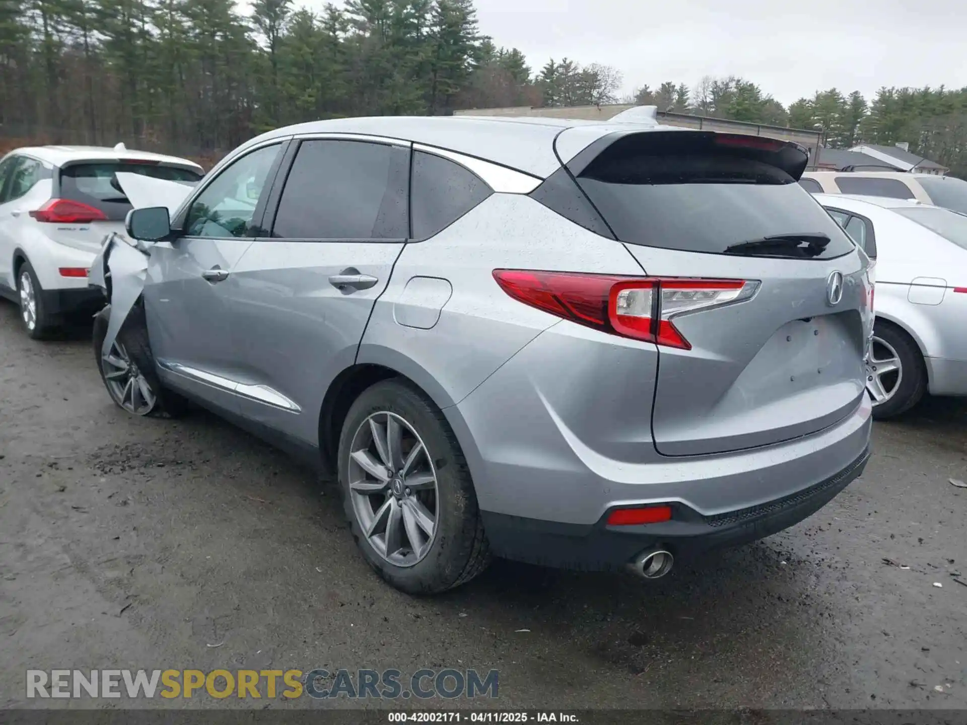 3 Photograph of a damaged car 5J8TC2H54ML028017 ACURA RDX 2021
