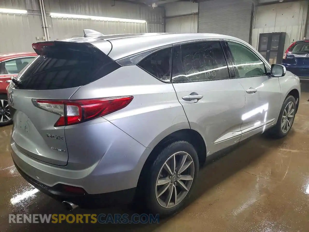 3 Photograph of a damaged car 5J8TC2H57ML017075 ACURA RDX 2021