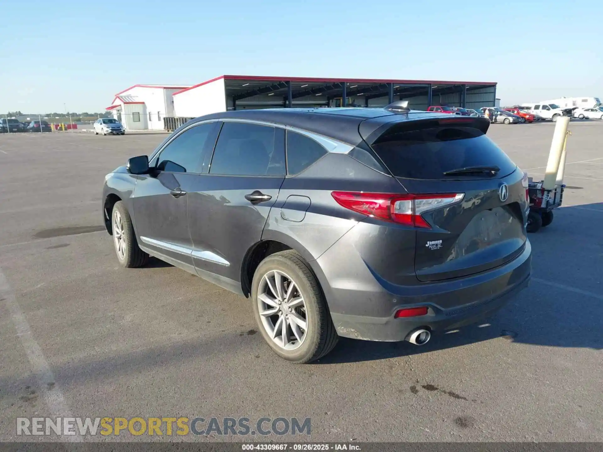 3 Photograph of a damaged car 5J8TC2H58ML038470 ACURA RDX 2021