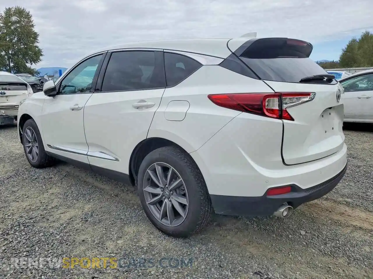 2 Photograph of a damaged car 5J8TC2H59ML031978 ACURA RDX 2021