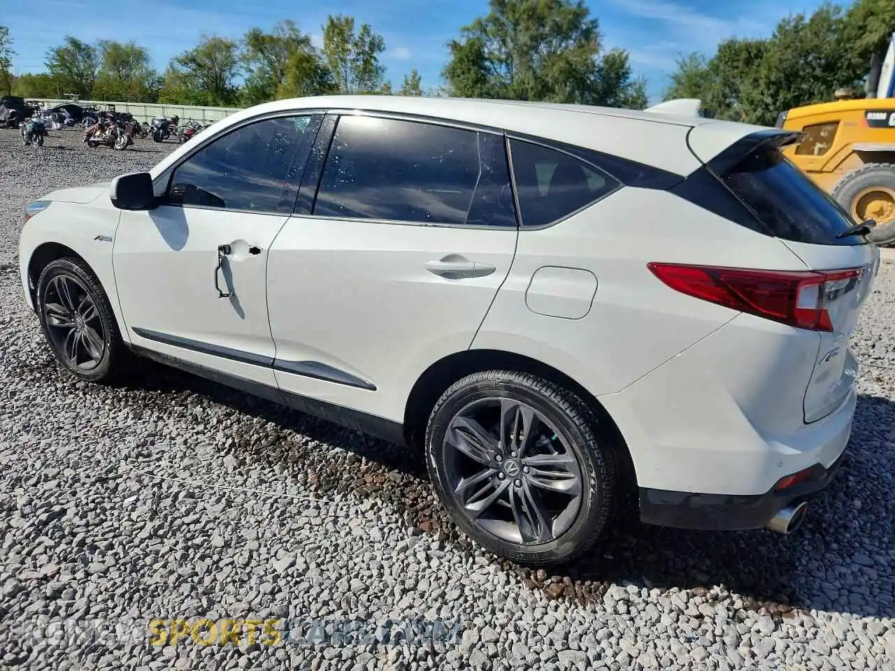 2 Photograph of a damaged car 5J8TC2H62ML002654 ACURA RDX 2021