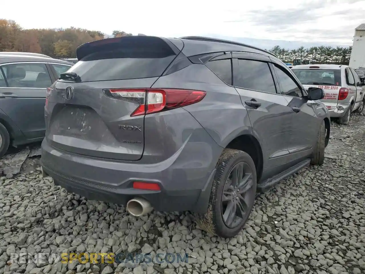 3 Photograph of a damaged car 5J8TC2H62ML042975 ACURA RDX 2021