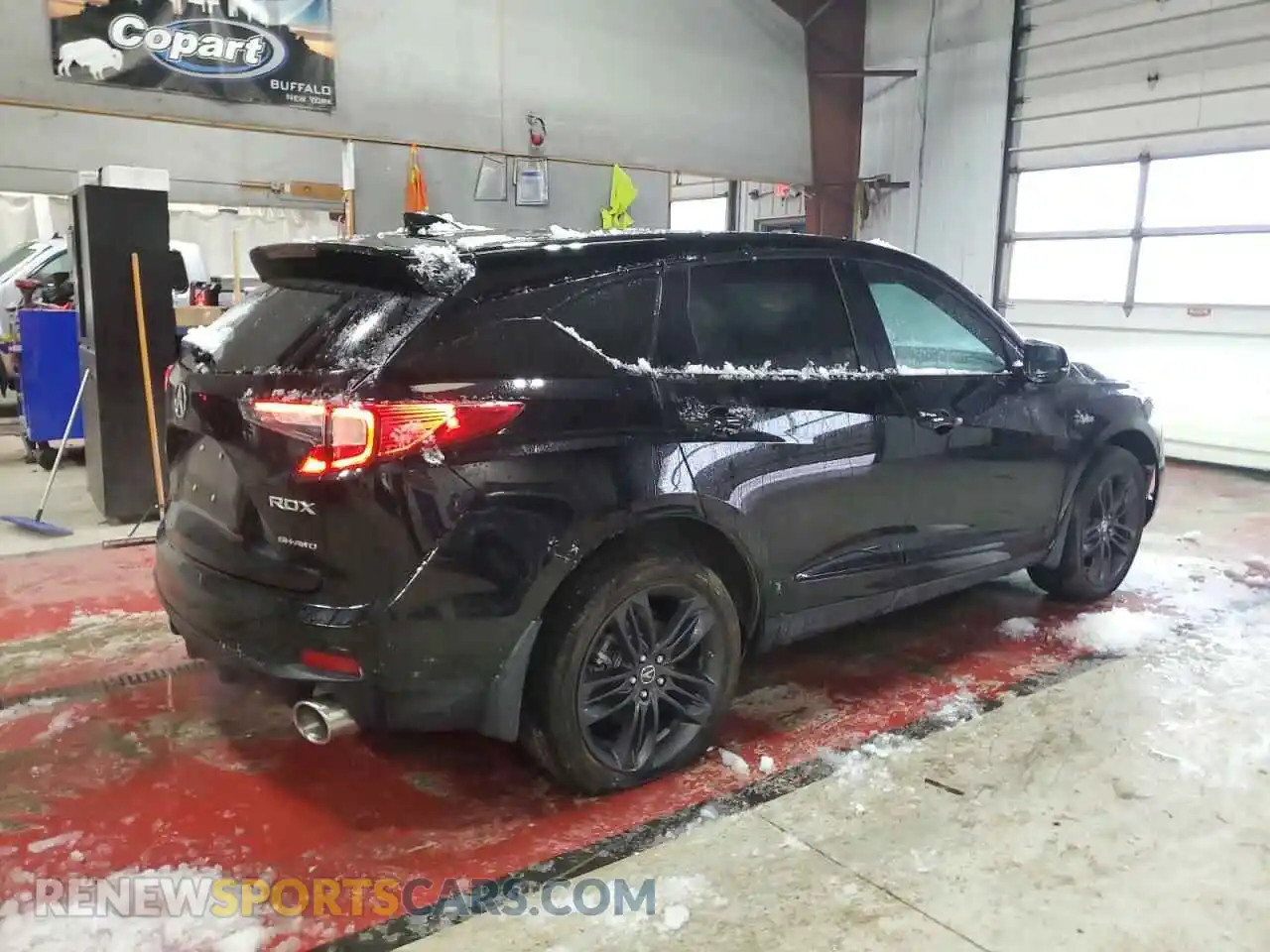 3 Photograph of a damaged car 5J8TC2H62ML807697 ACURA RDX 2021