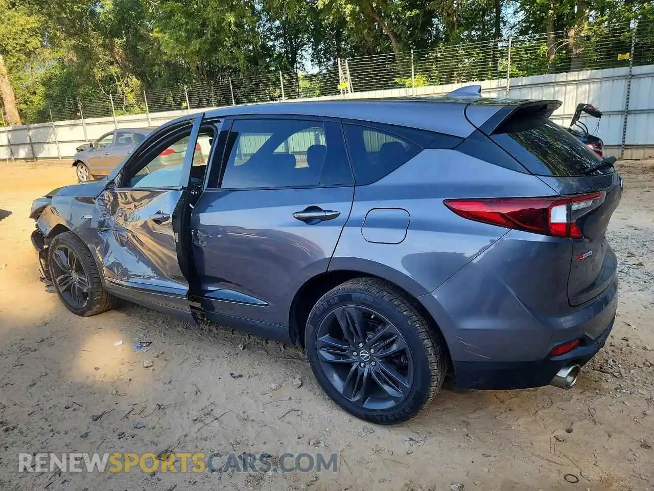 2 Фотография поврежденного автомобиля 5J8TC2H65ML026561 ACURA RDX 2021