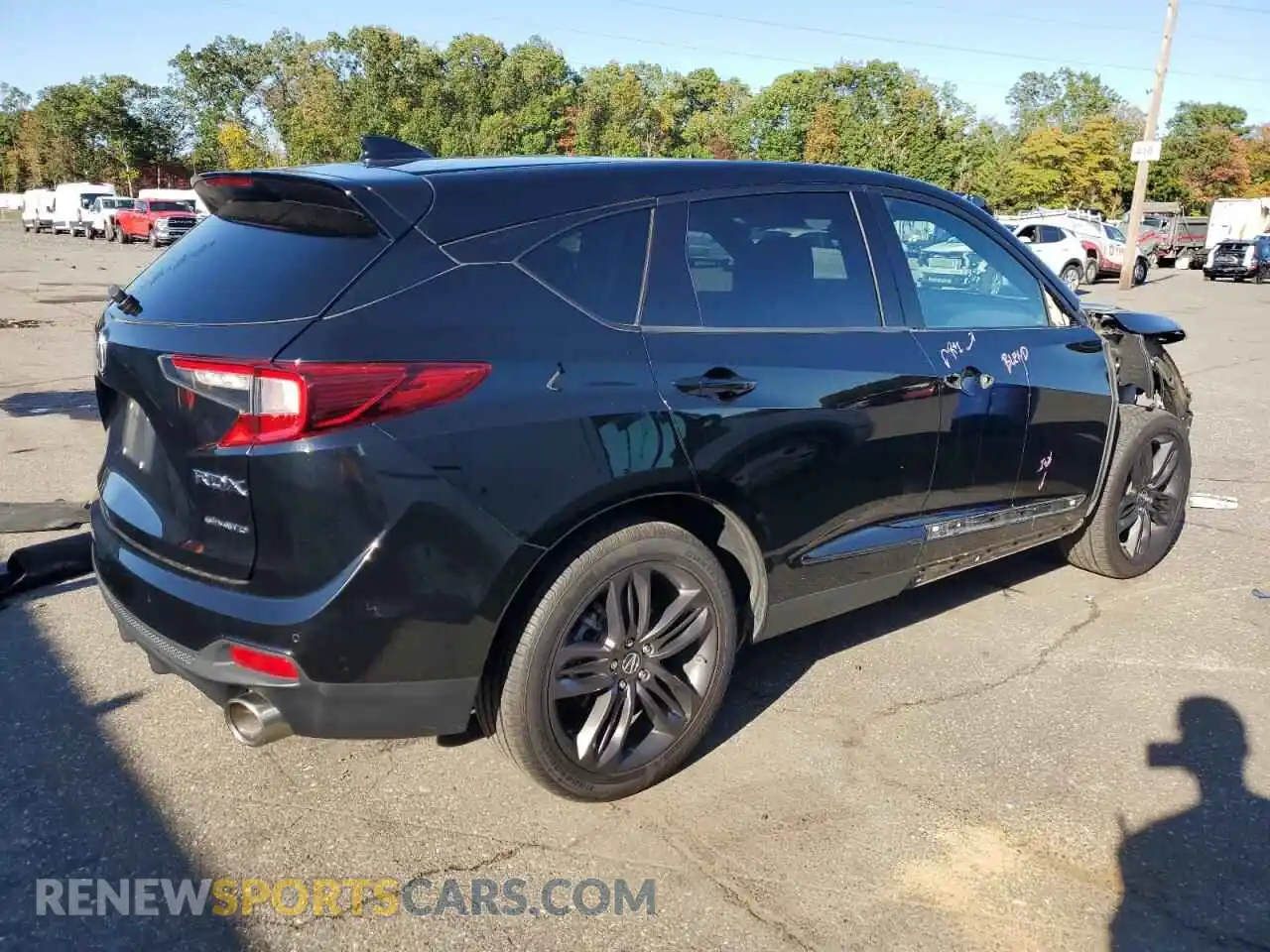 3 Photograph of a damaged car 5J8TC2H66ML008652 ACURA RDX 2021