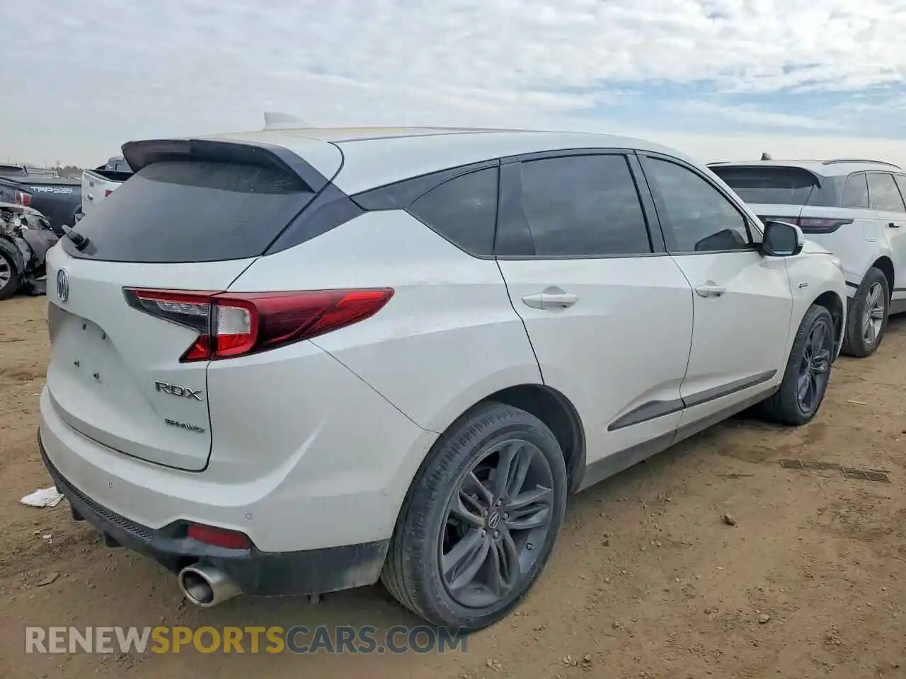 3 Photograph of a damaged car 5J8TC2H66ML042543 ACURA RDX 2021