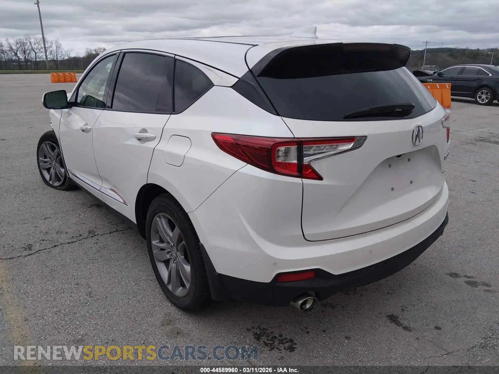 3 Photograph of a damaged car 5J8TC2H70ML015749 ACURA RDX 2021