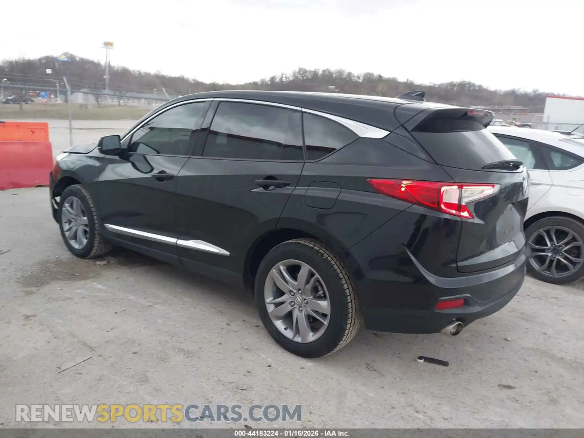 3 Photograph of a damaged car 5J8TC2H79ML009318 ACURA RDX 2021