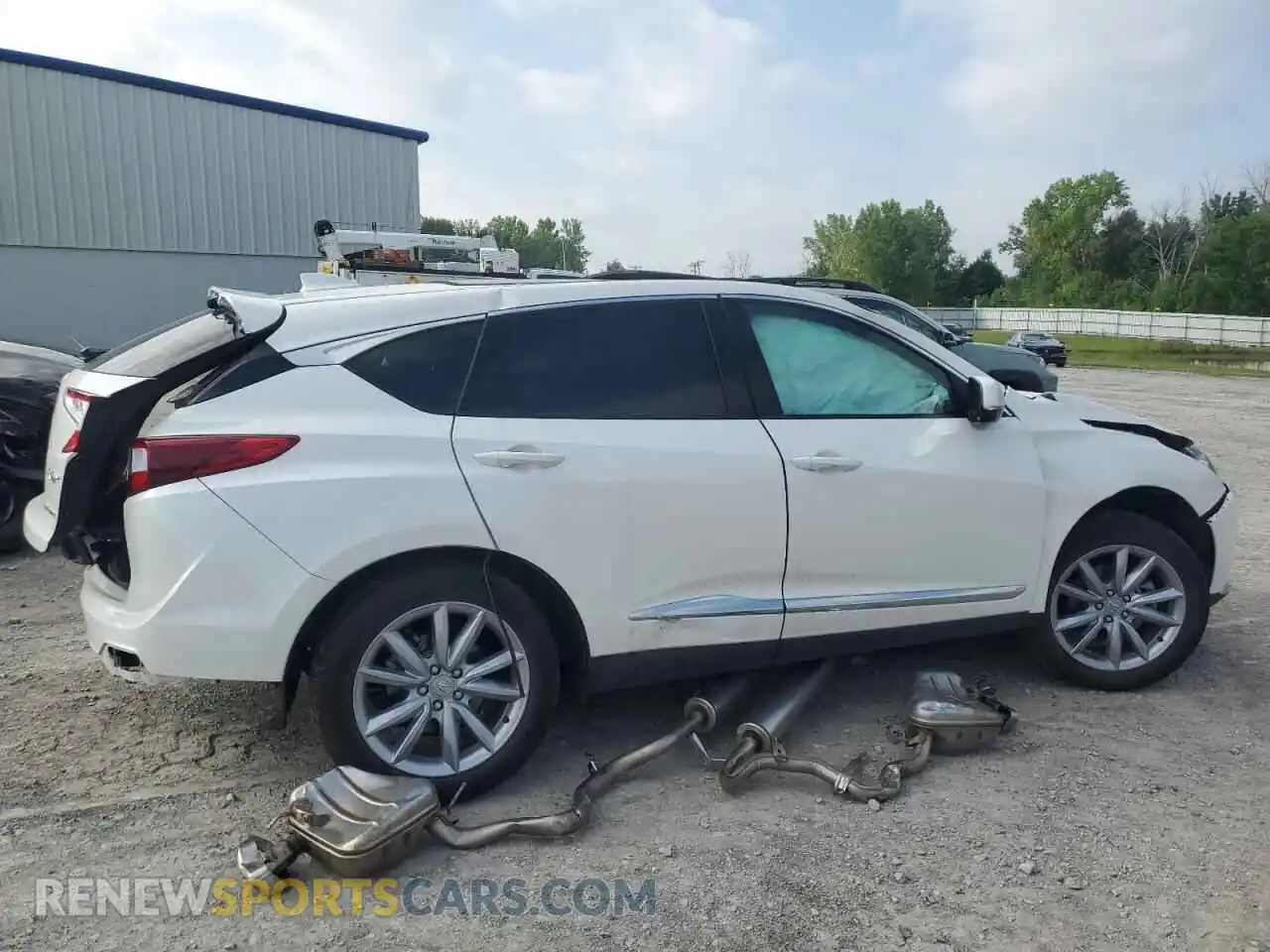 3 Photograph of a damaged car 5J8TC2H3XPL023021 ACURA RDX 2023