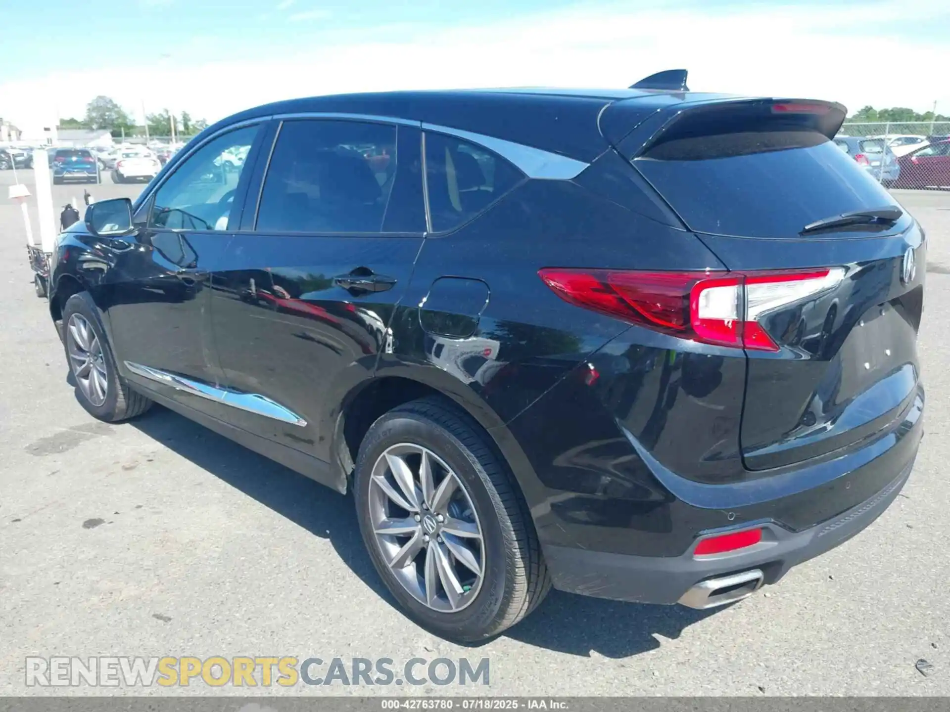 3 Photograph of a damaged car 5J8TC2H58PL022158 ACURA RDX 2023