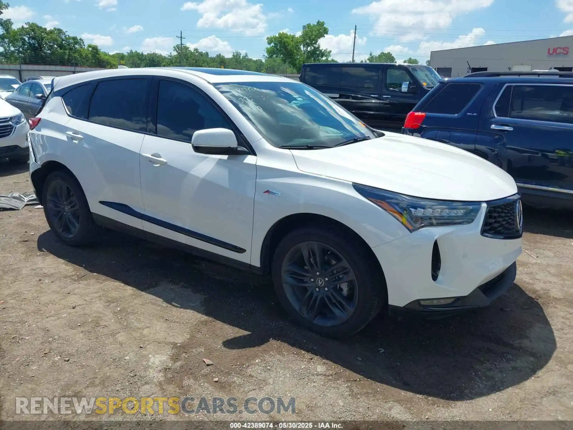 1 Photograph of a damaged car 5J8TC2H69PL002722 ACURA RDX 2023