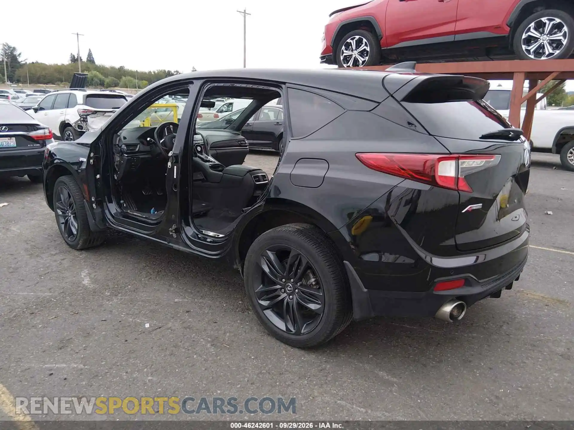 3 Photograph of a damaged car 5J8TC2H6XPL001692 ACURA RDX 2023