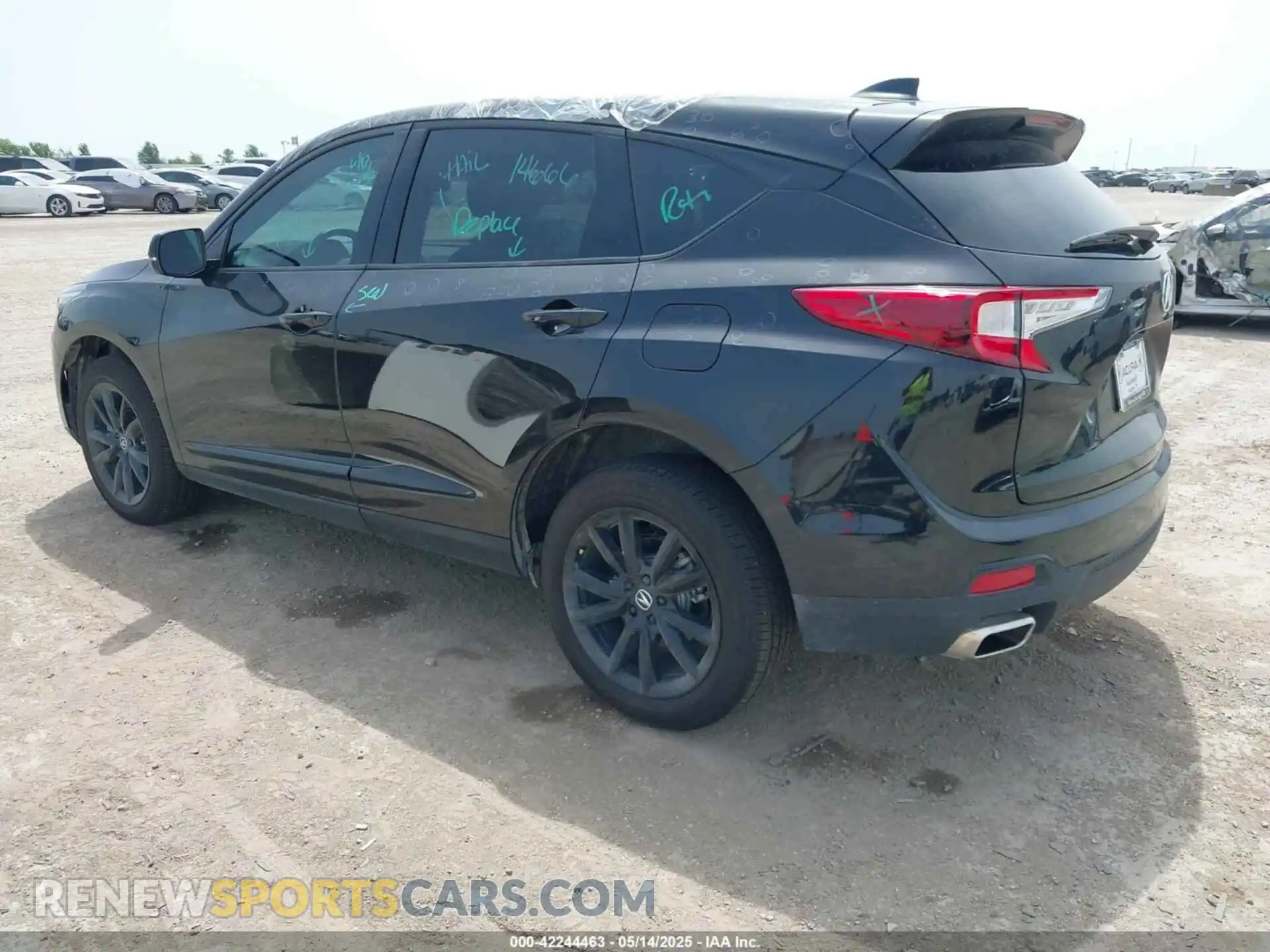 3 Photograph of a damaged car 5J8TC2H44SL013182 ACURA RDX 2025