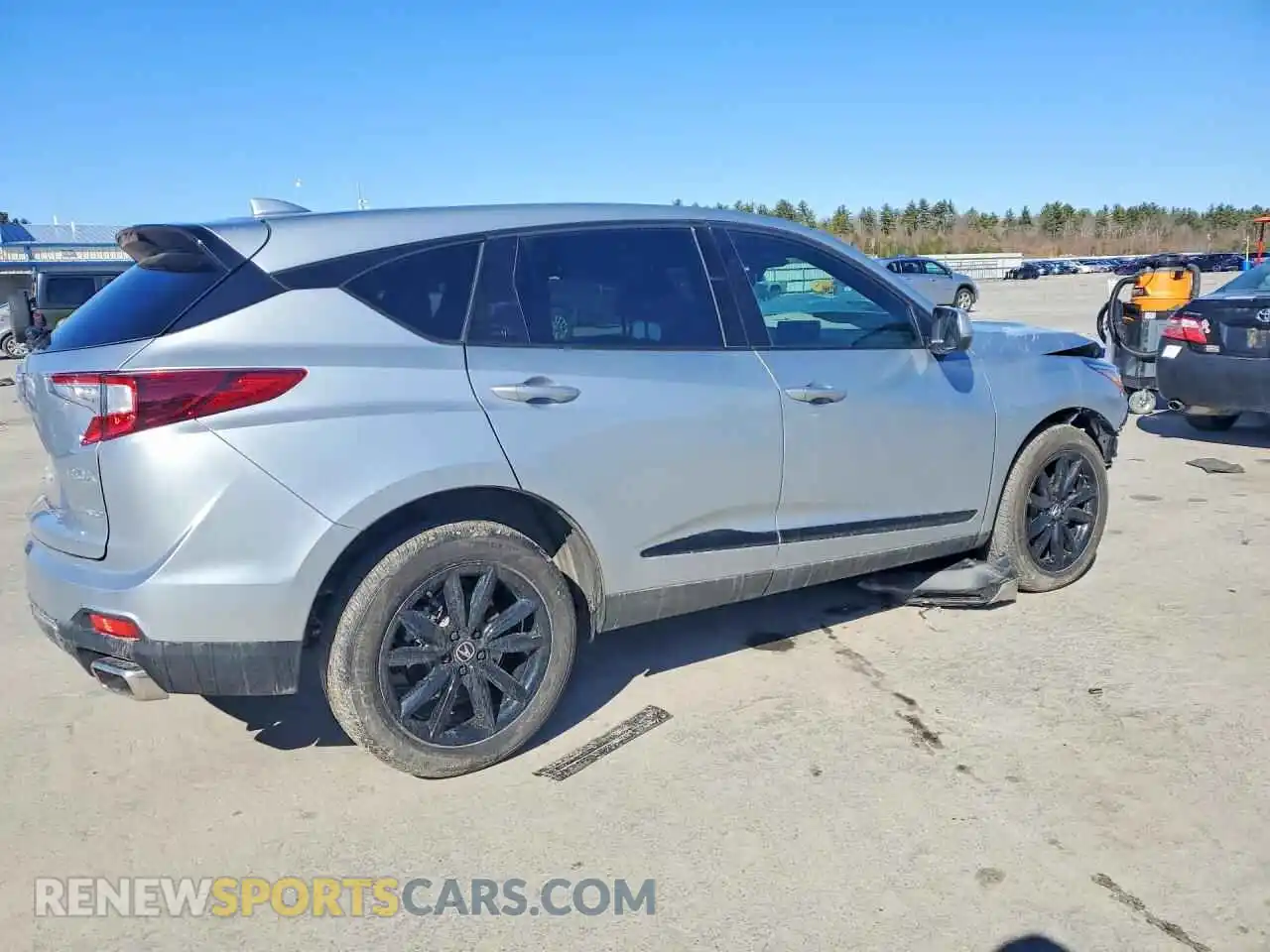3 Photograph of a damaged car 5J8TC2H47SL036813 ACURA RDX 2025