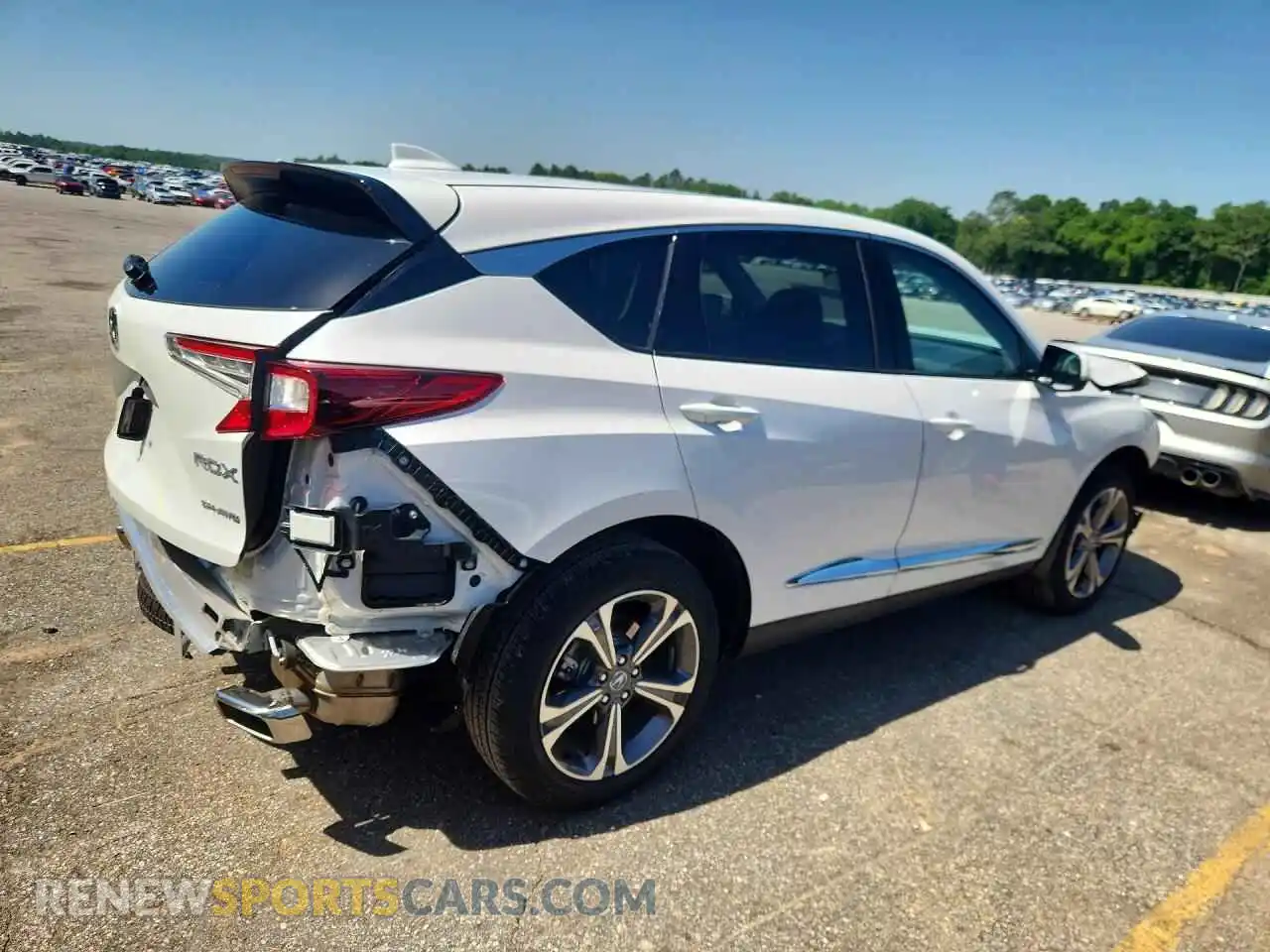 3 Photograph of a damaged car 5J8TC2H5XSL021490 ACURA RDX 2025